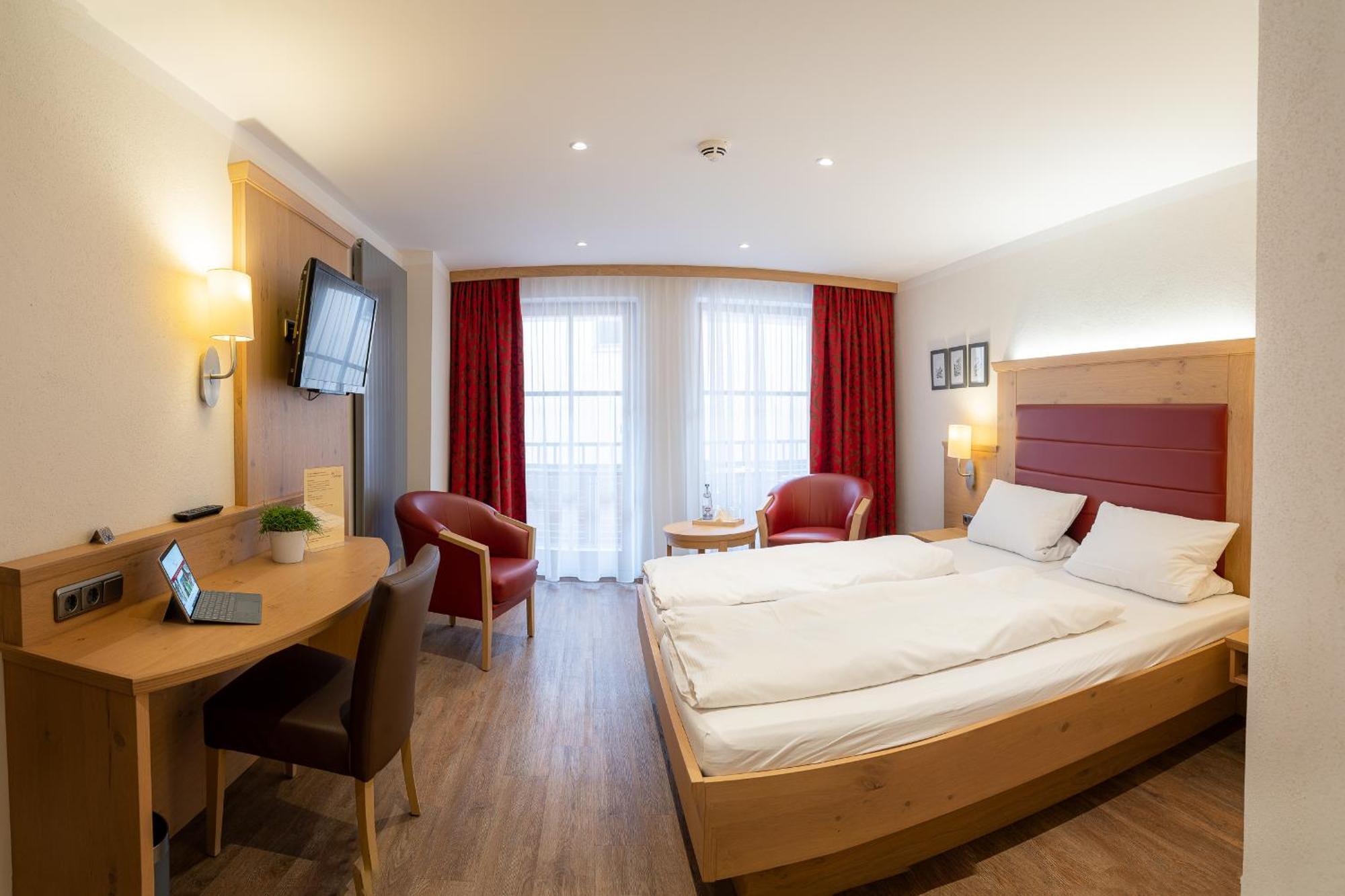 Zum Dallmayr Hotel Garni Berching Extérieur photo