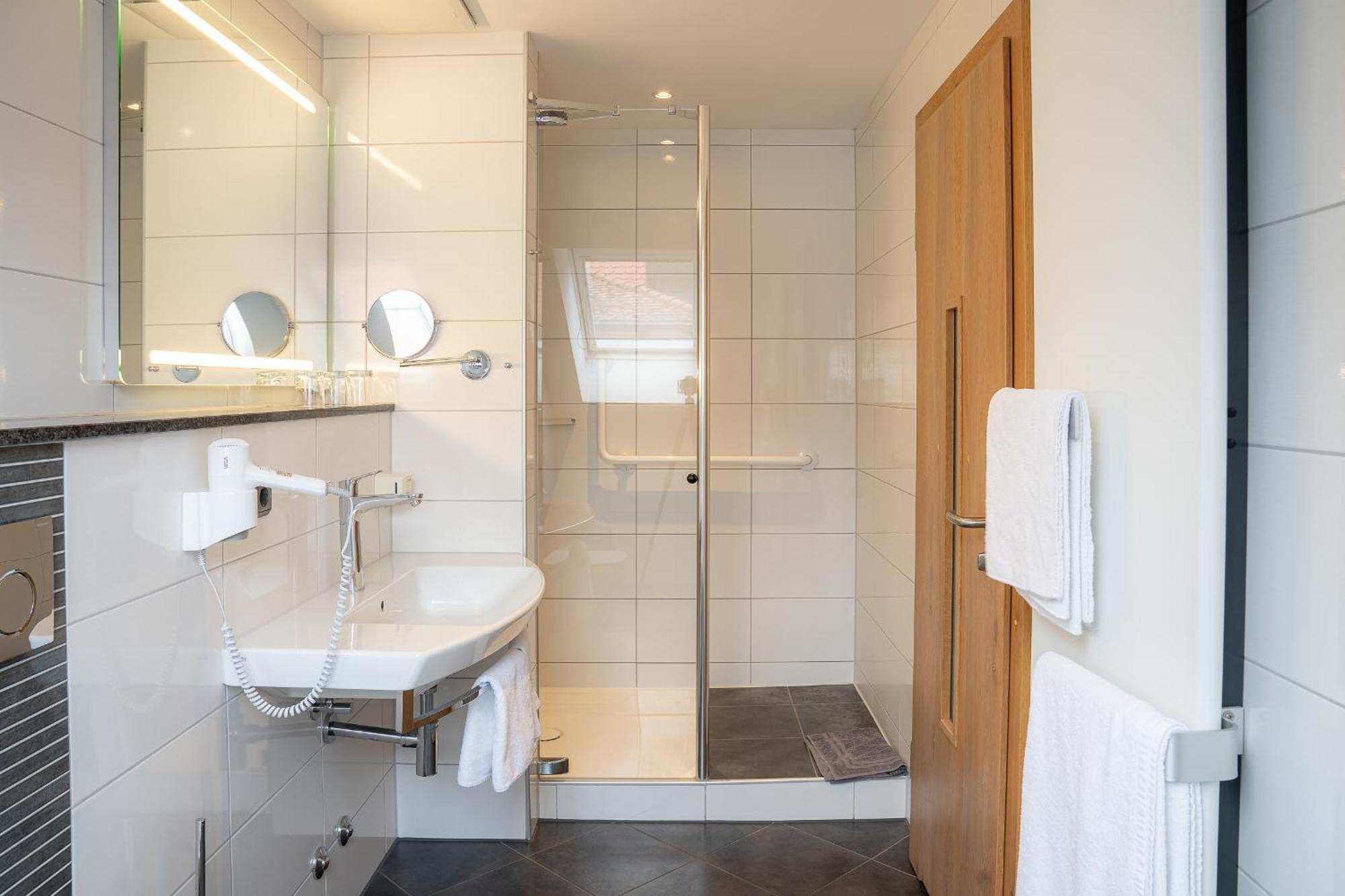 Zum Dallmayr Hotel Garni Berching Extérieur photo