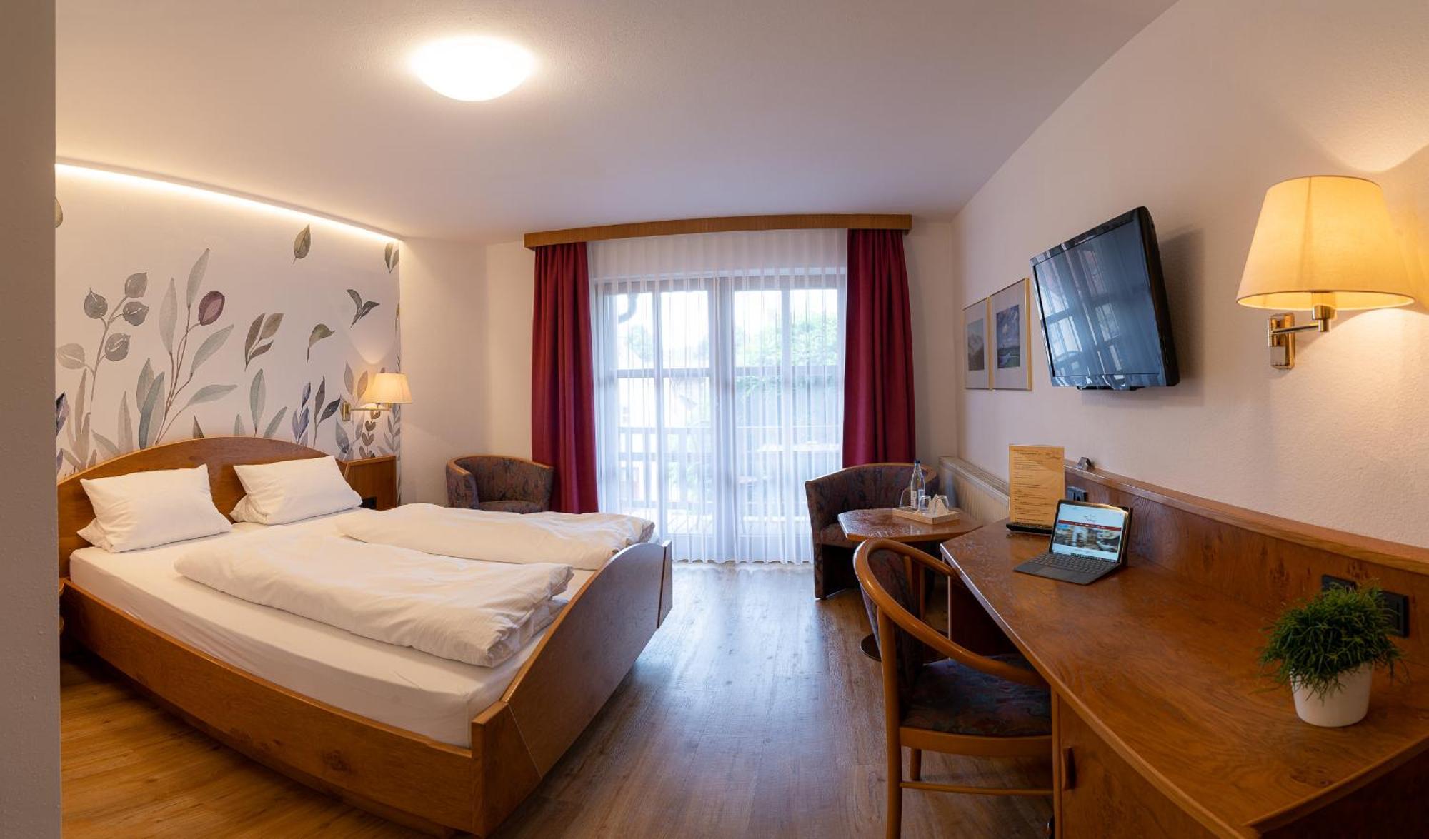 Zum Dallmayr Hotel Garni Berching Extérieur photo